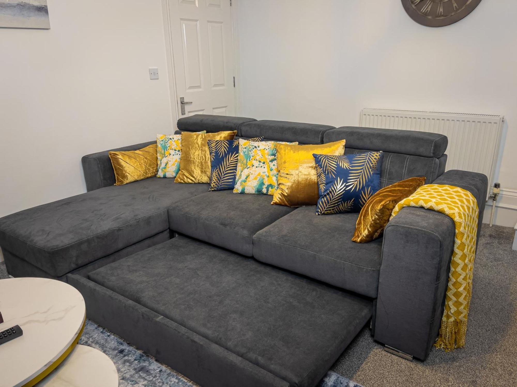 Bliss On The Bay Apartment Eastbourne Exterior photo