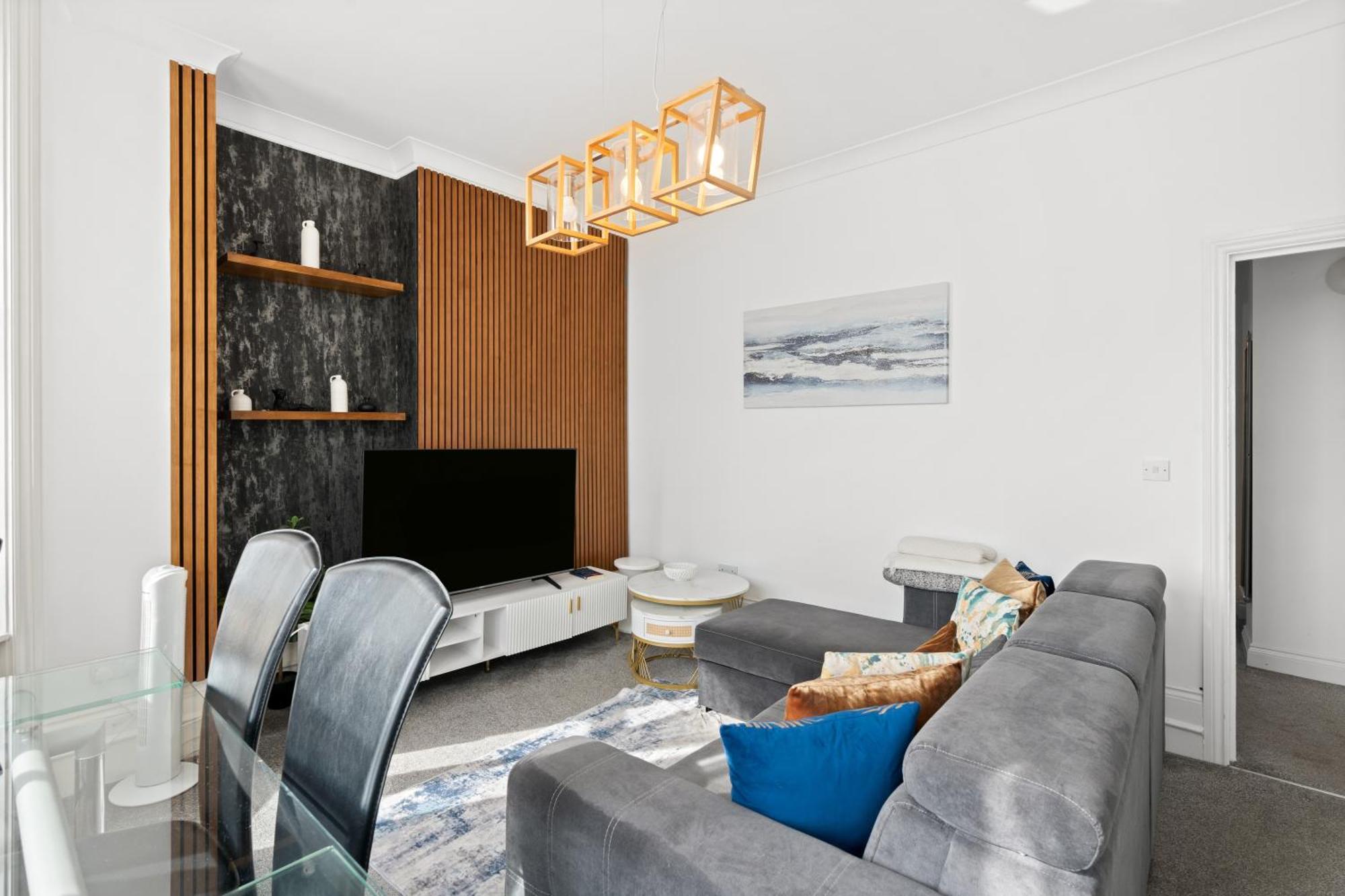 Bliss On The Bay Apartment Eastbourne Exterior photo